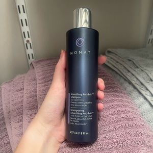 Monat Smoothing Anti-Frizz Shampoo